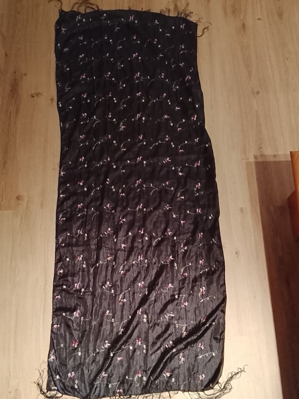 Foulards & écharpes: eleganter Schal – D'occasion à Marbach LU par Dominik1992 1