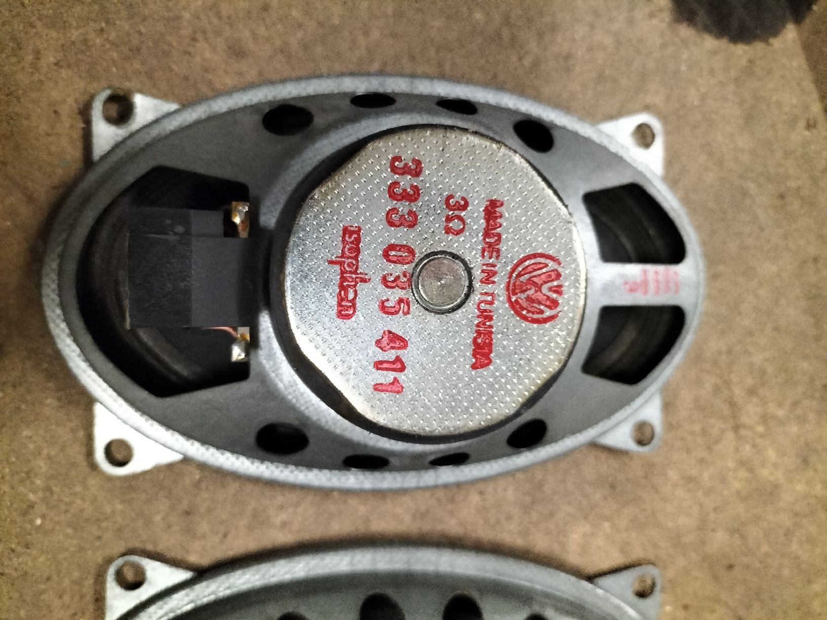 Haut-parleurs: VW Golf 2 Lautsprecher – D'occasion à Montlingen par Cram88 3