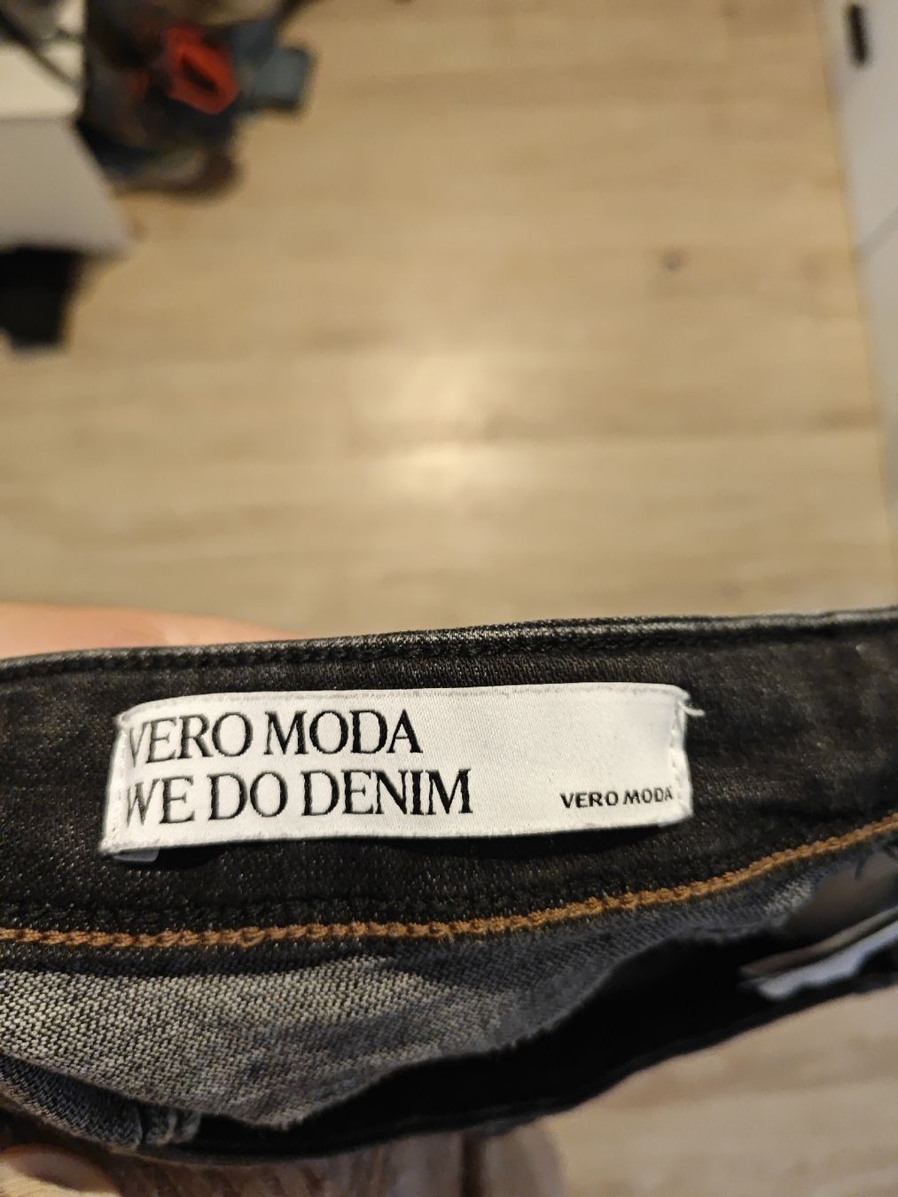 Vero Moda Jeans: Vero Moda Jeans Gr. M/30 – Nuovo (secondo la descrizione) da Glattfelden venduto da dan_6bdm 2
