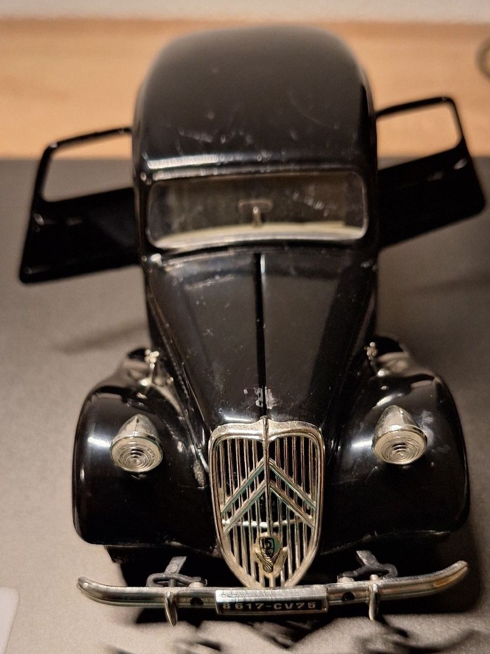 Citroën Modellini d'auto: Citroen Traction Avant, 1934, 1:24 – Usato da Brugg AG venduto da bacbac5757 3