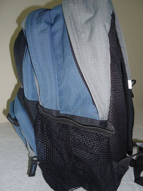 Zaini: Rucksack sehr leicht – Usato da Ergisch venduto da Haemmerli59 3