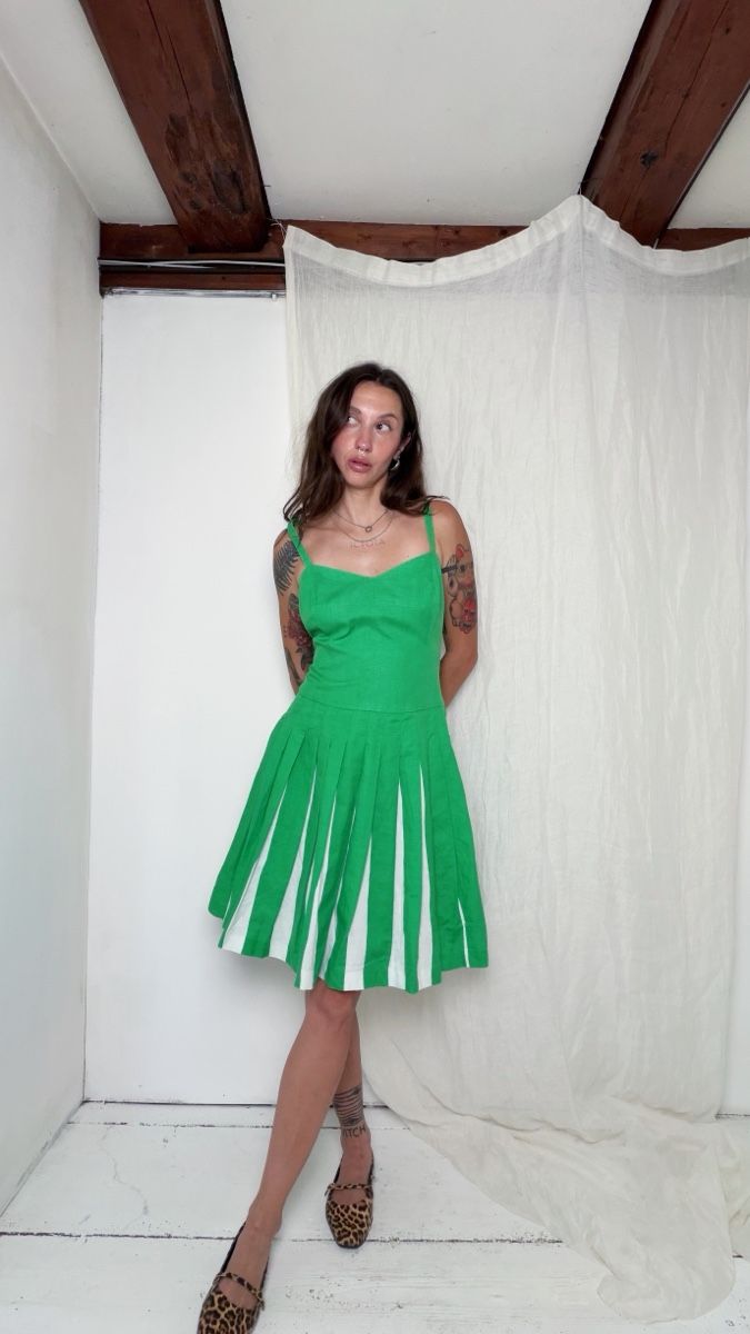 Kleider: Green linen blend dress – Gebraucht aus Knonau von Grapesvintage