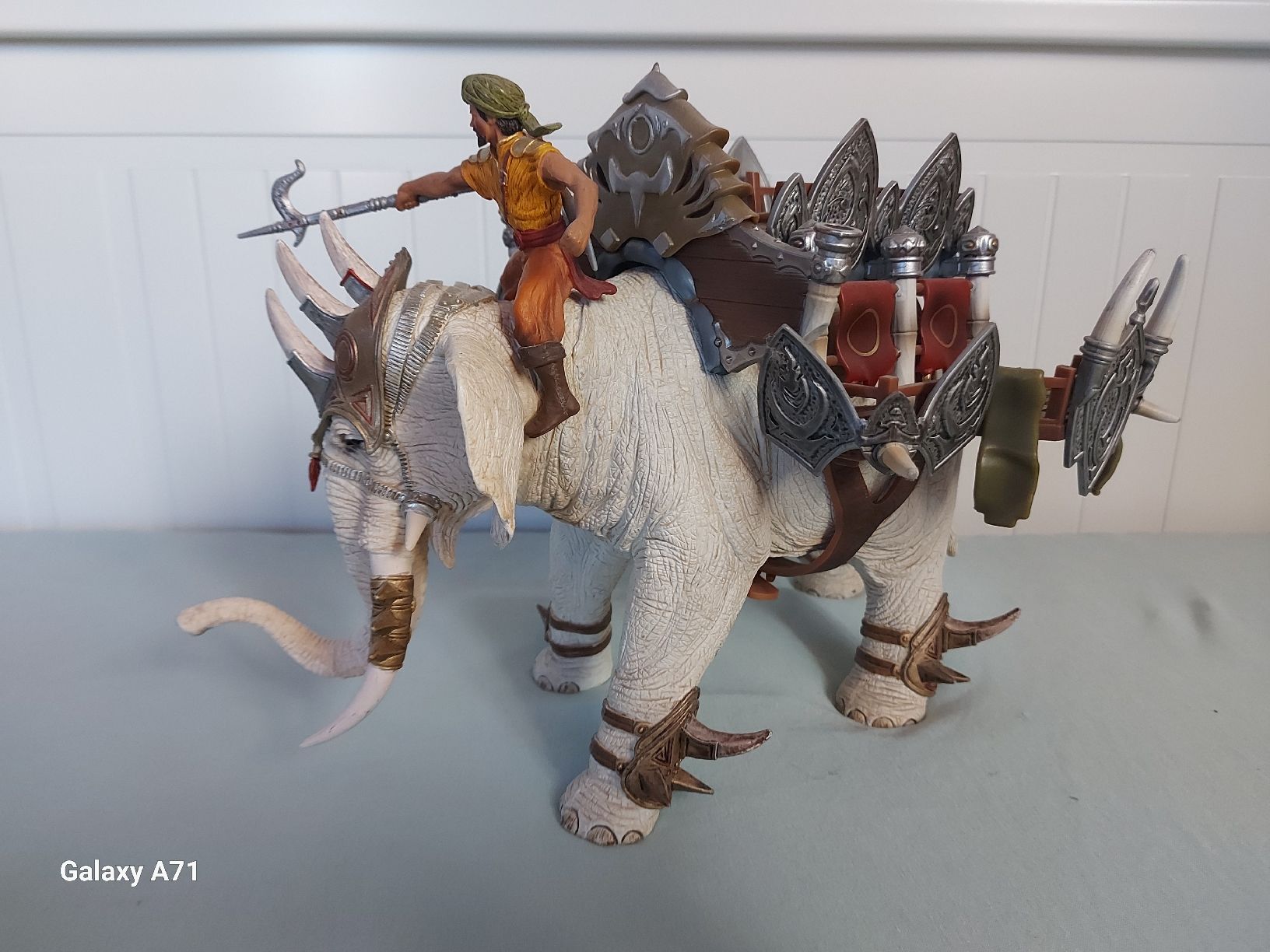 Schleich Spielzeuge: Schleich Kampfelefant  – Gebraucht aus Rumisberg von AaronRodgers81 2