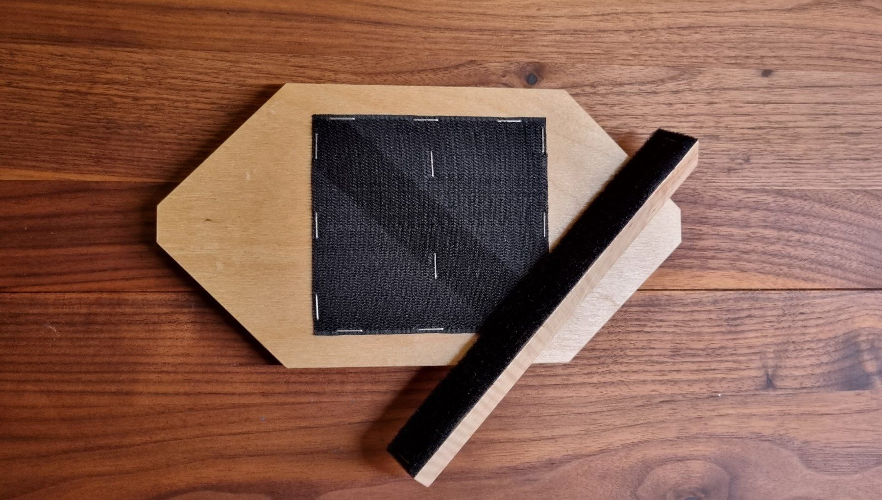 Articoli in legno: Therapiebrett aus Holz – Nuovo (secondo la descrizione) da Lachen SZ venduto da LinDiscount 4