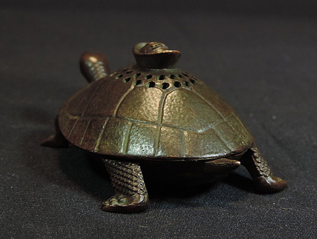 Figuren: Bronzefigur Schildkröte mit Deckel, Räuchergefäss – Gebraucht aus Duggingen von roterbambus 3
