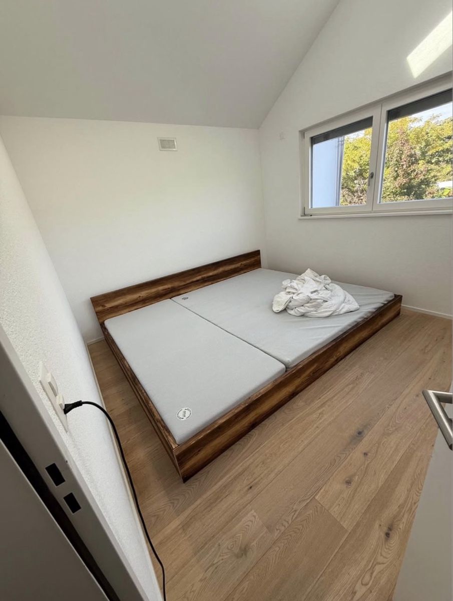 Betten: Familienbett NEUWERTIG Vollholz – Neu (gemäss Beschreibung) aus Basel von san_22b7 1