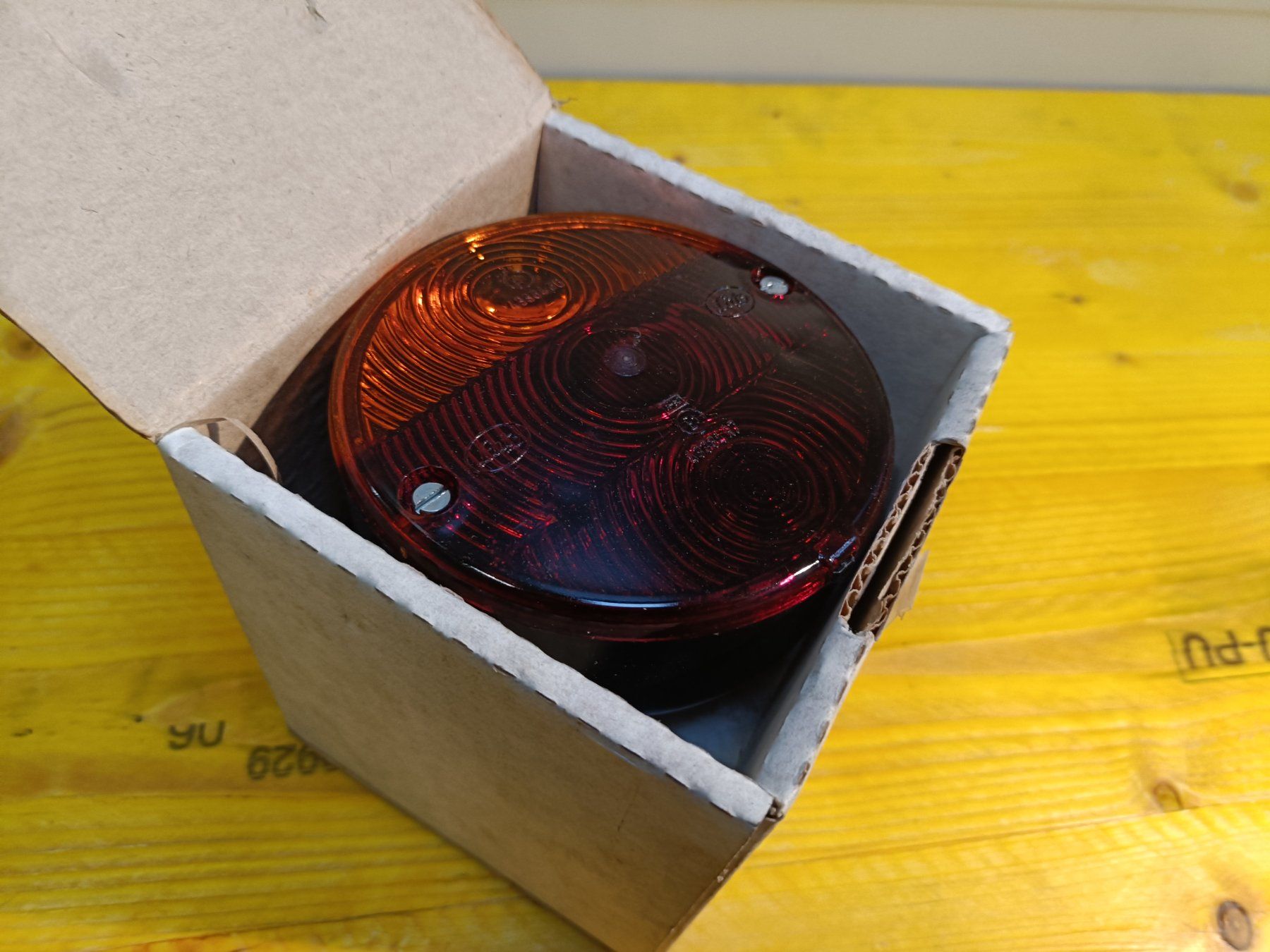 Tutti pezzi di ricambio auto: Originale Oldtimer Rückleuchten Set Neu – Nuovo e nell'imballaggio originale da Hombrechtikon venduto da Unser_Hofer 2