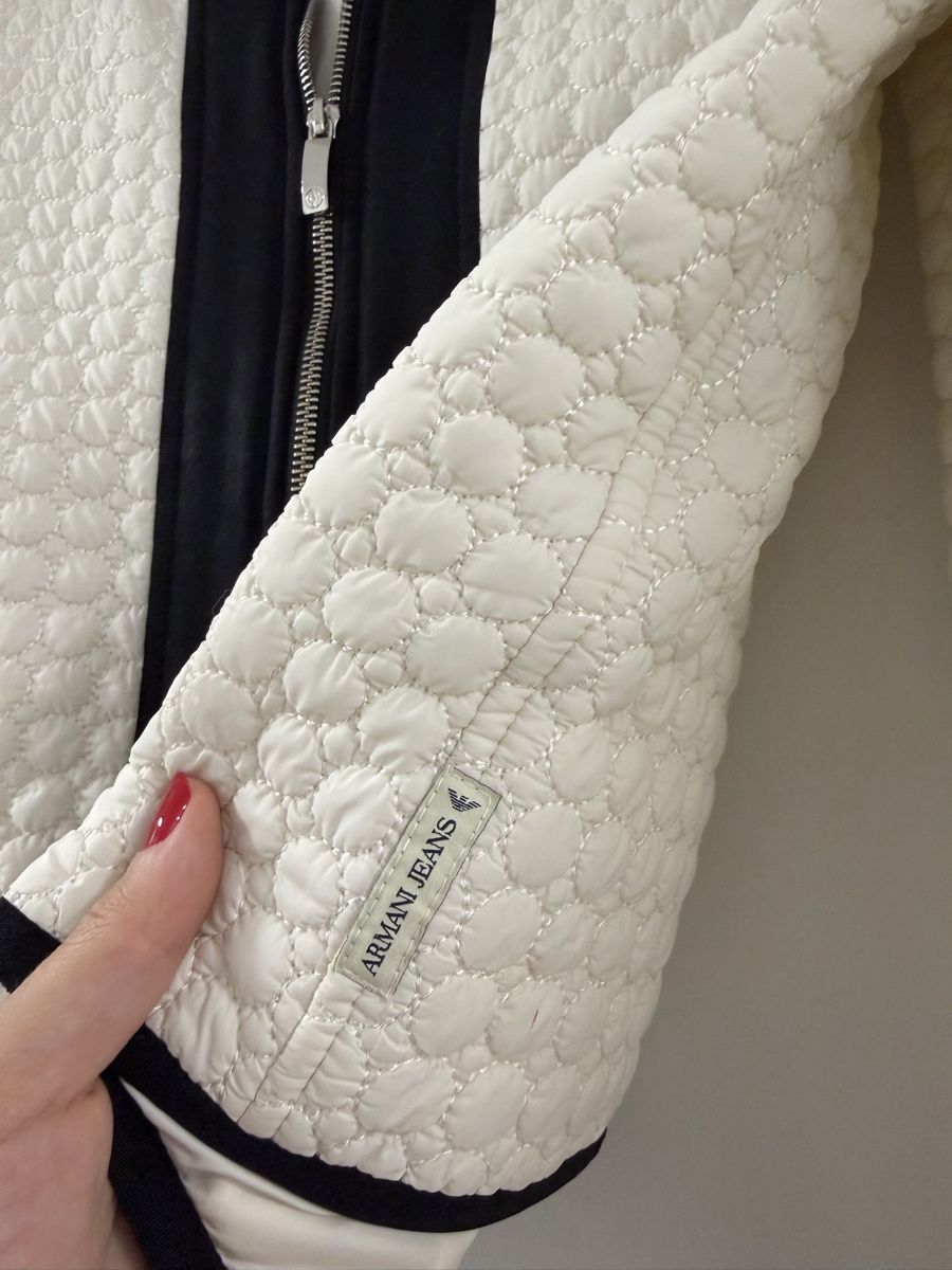 Armani Giacche: Armani Jeans Jacket Bomber Style size M – Usato da Gränichen venduto da Domsiiiii 4
