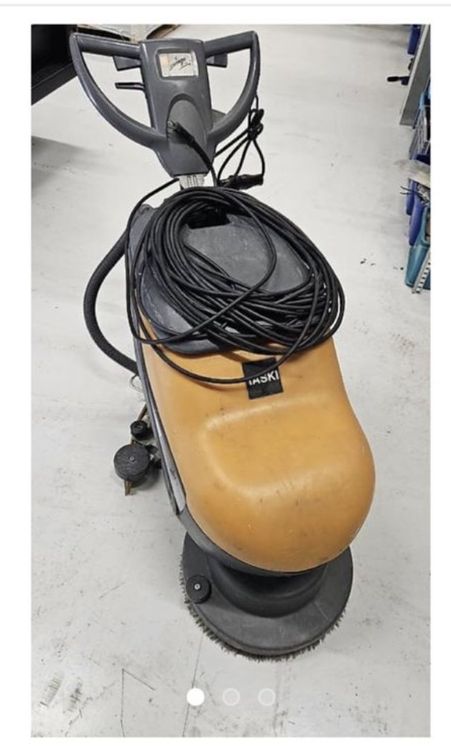 Auto laveuse Taski Swingo 450E (D'occasion) à St Sulpice NE pour CHF ...