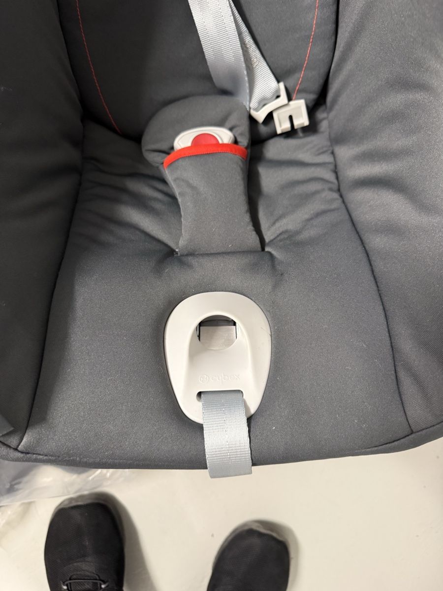 Cybex Auto-Kindersitze: Cybex Babyschale Babyschale Aton B2 Silver inkl Base- Neu – Neu (gemäss Beschreibung) aus Sonnental von sop_9scm 2