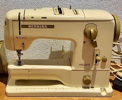 Nähmaschine Bernina Record 730 mit Zubehör, gebraucht