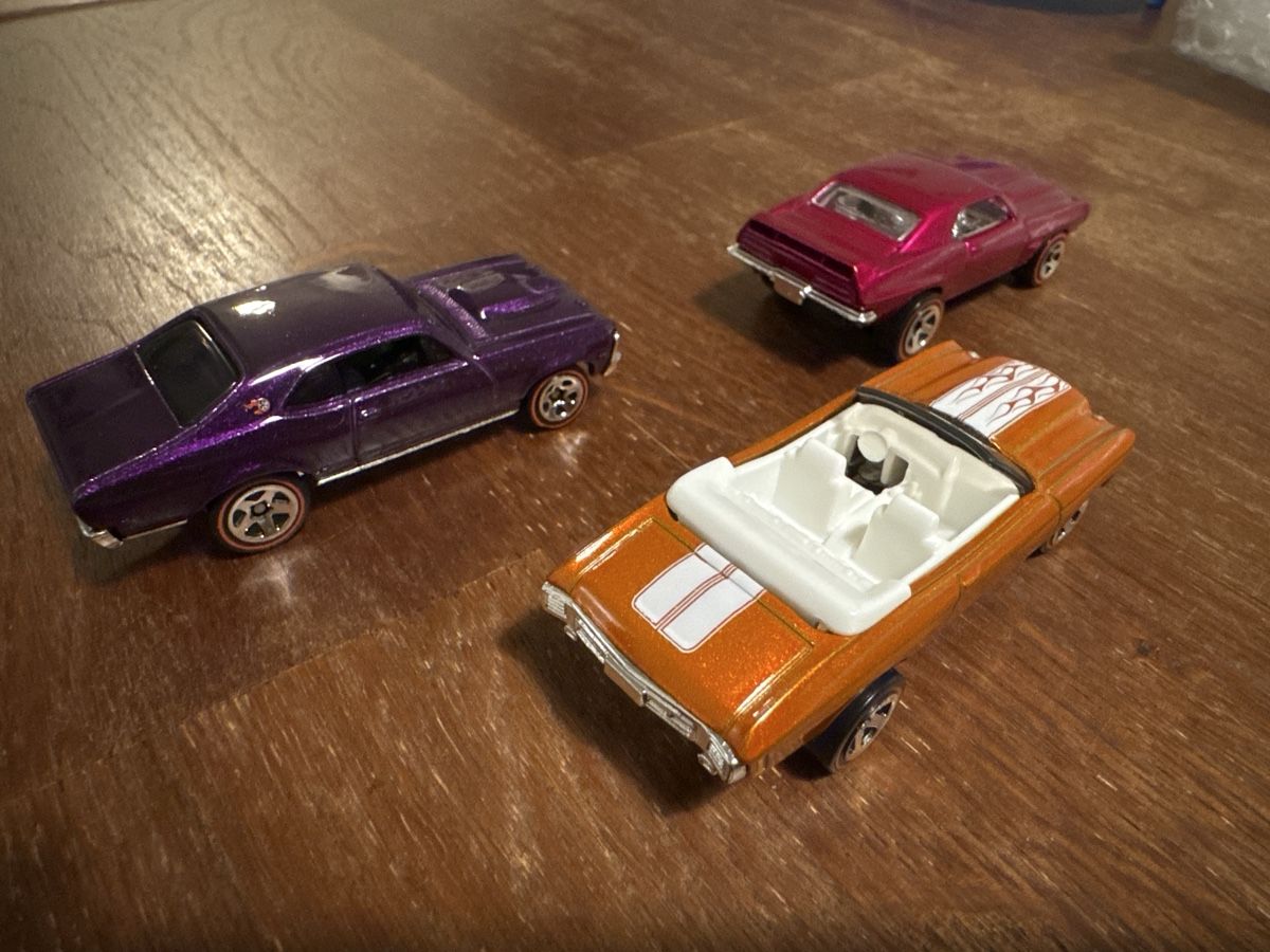 Hot Wheels Voitures modèles: Hotwheels 3er Set Red Line – Neuf (Voir description) à Liebefeld par Tatts81 1