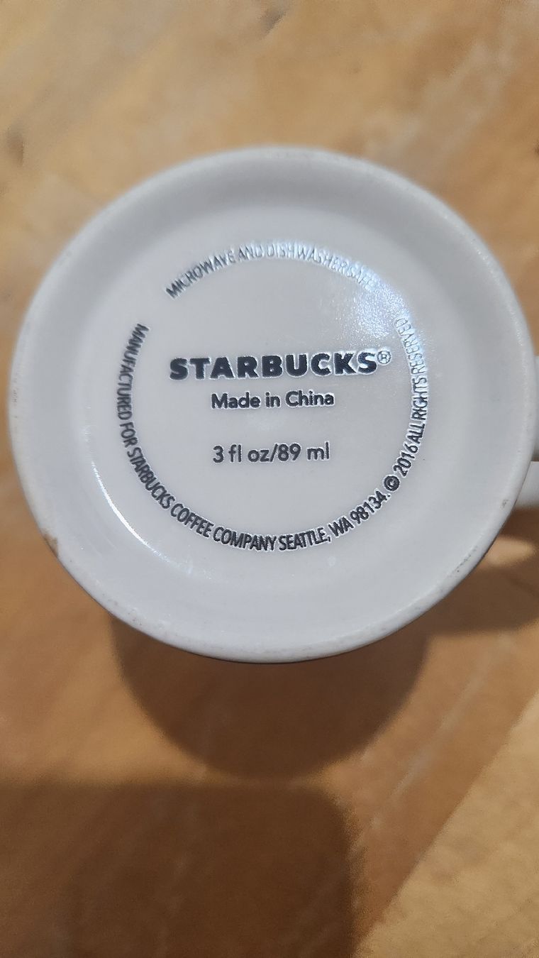 Starbucks Tazze: Starbucks' cup Malaysia – Usato da Neuchâtel venduto da Rose_mint 2