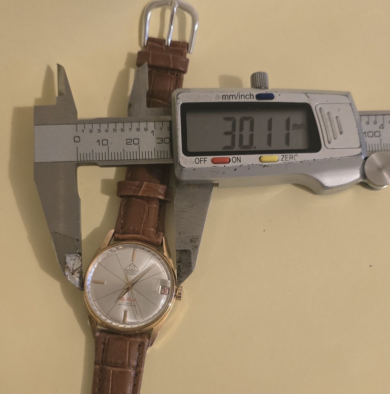 Mondaine Orologi: Mondain watch Automatic..Vintage – Usato da Les Acacias venduto da watinjo 7