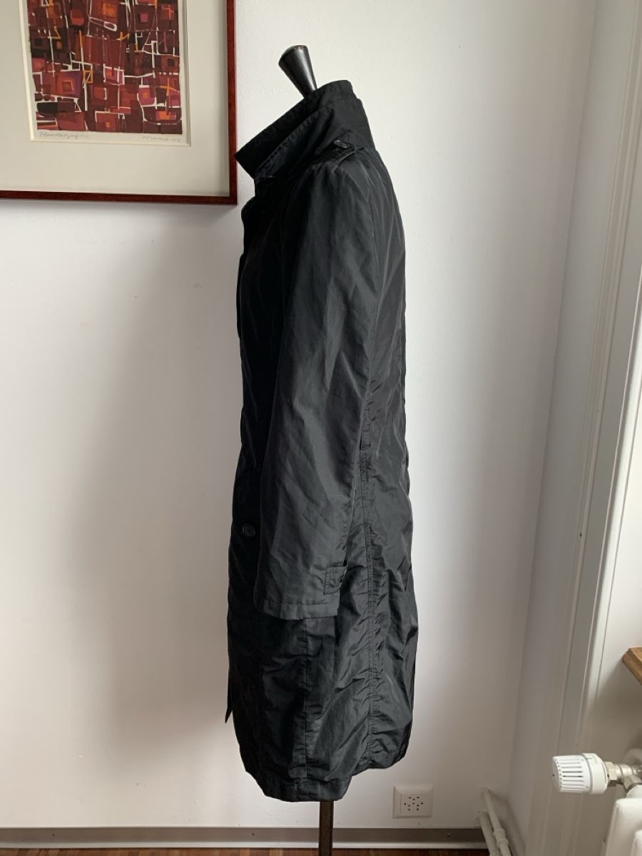 Akris Cappotti: AKRIS: Cooler schwarzer Trenchcoat mit Innenfutter, 38 – Usato da Luzern venduto da designluzern 3
