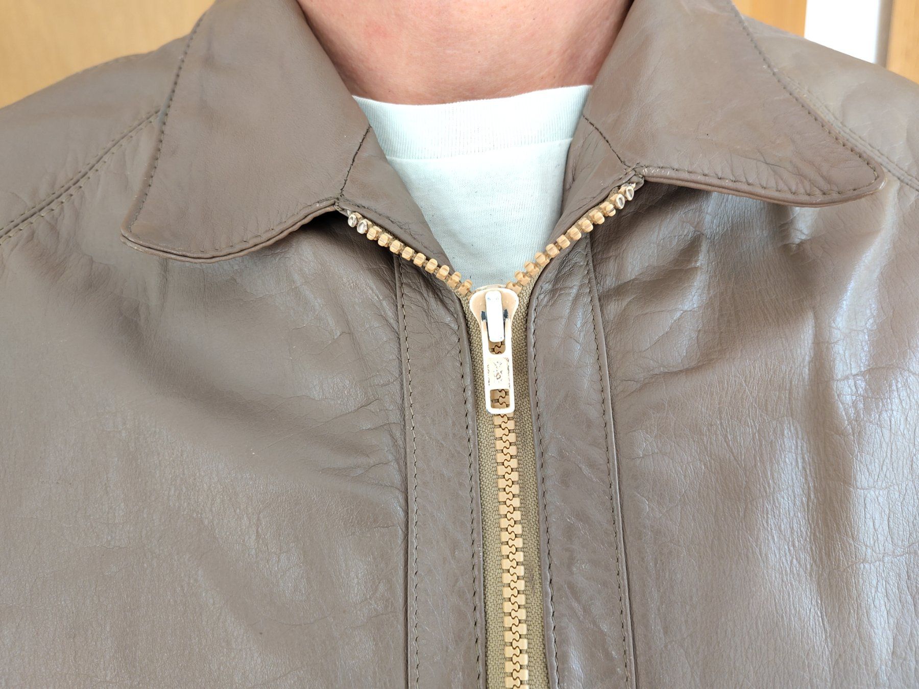 Vestes: Beigefarbener Echtleder-Blouson, Grösse 52 – D'occasion à Möhlin par MeisterHora 4