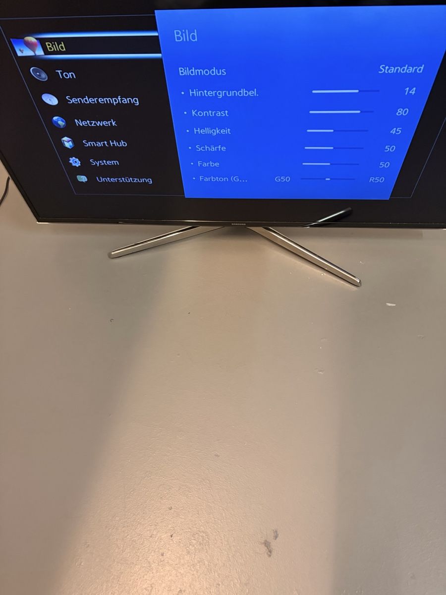 Samsung Televisori: Samsung Smart TV  – Usato da Meilen venduto da Mittwoch632 8