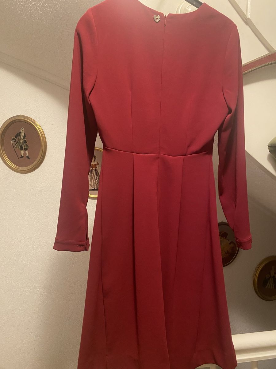 Twinset Vestiti: Twinset Kleid midi Gr. S, bordeauxrot, elegant – Usato da Baden venduto da swiss-alps 3