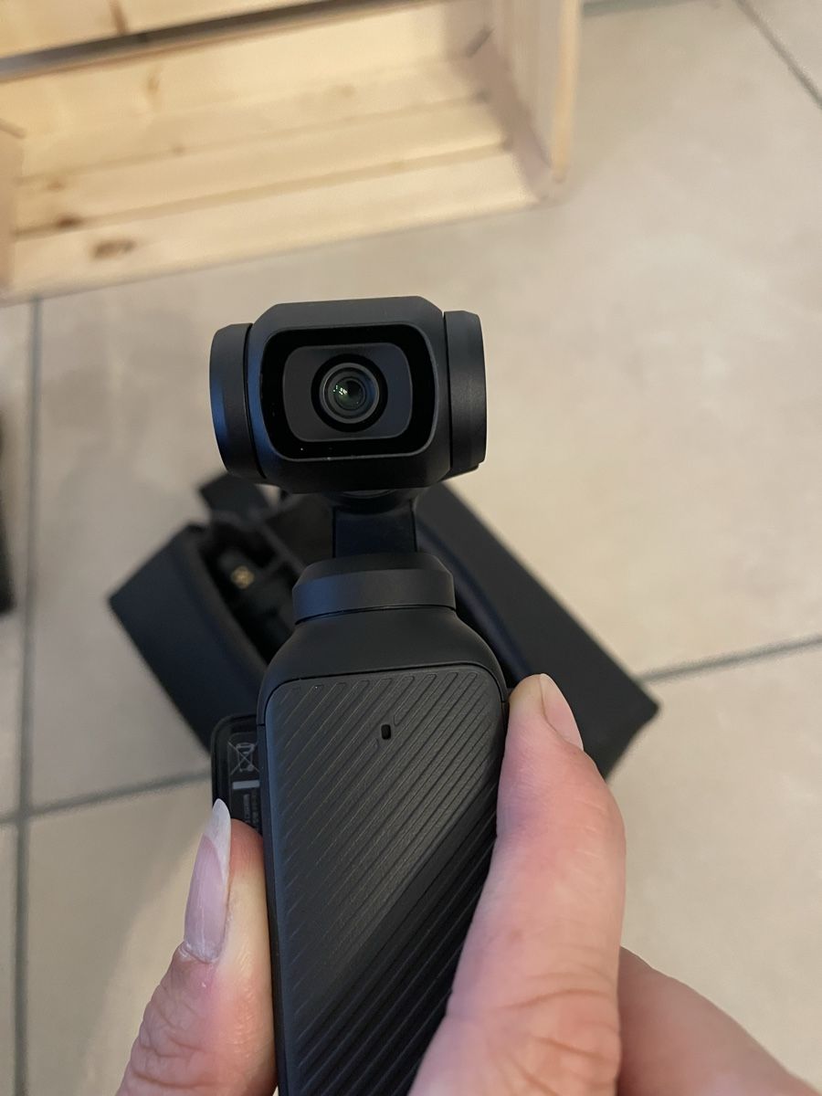 DJI Camcorder: Caméra DJI Osmo Pocket 3 Creator Combo état comme neuf – Neu und originalverpackt aus Courtételle von chl_kj2l 4