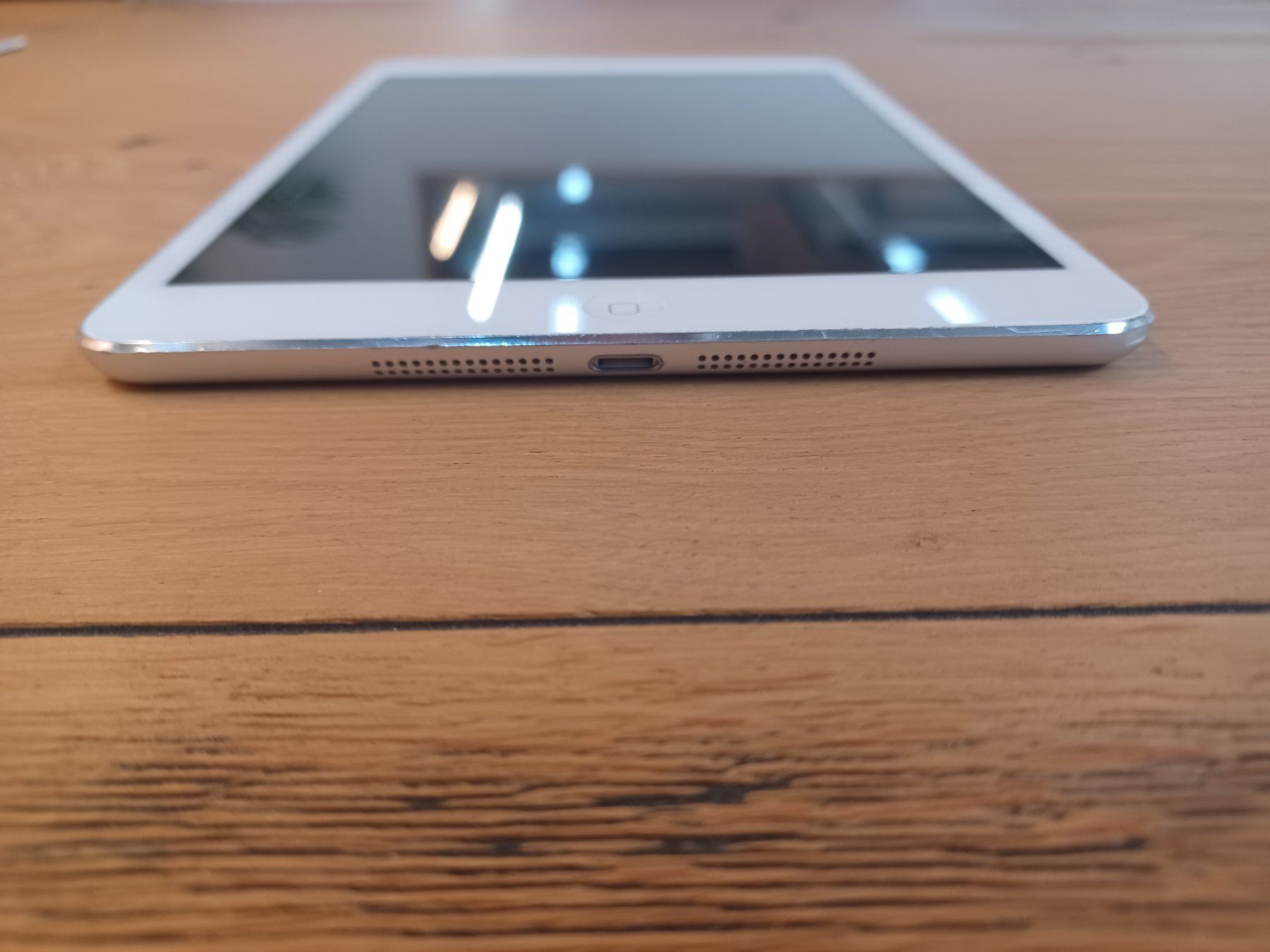 Apple Tablet PC: Apple iPad mini 1 Generation 16GB Weiß & Silber – Usato da Wetzikon ZH venduto da  2