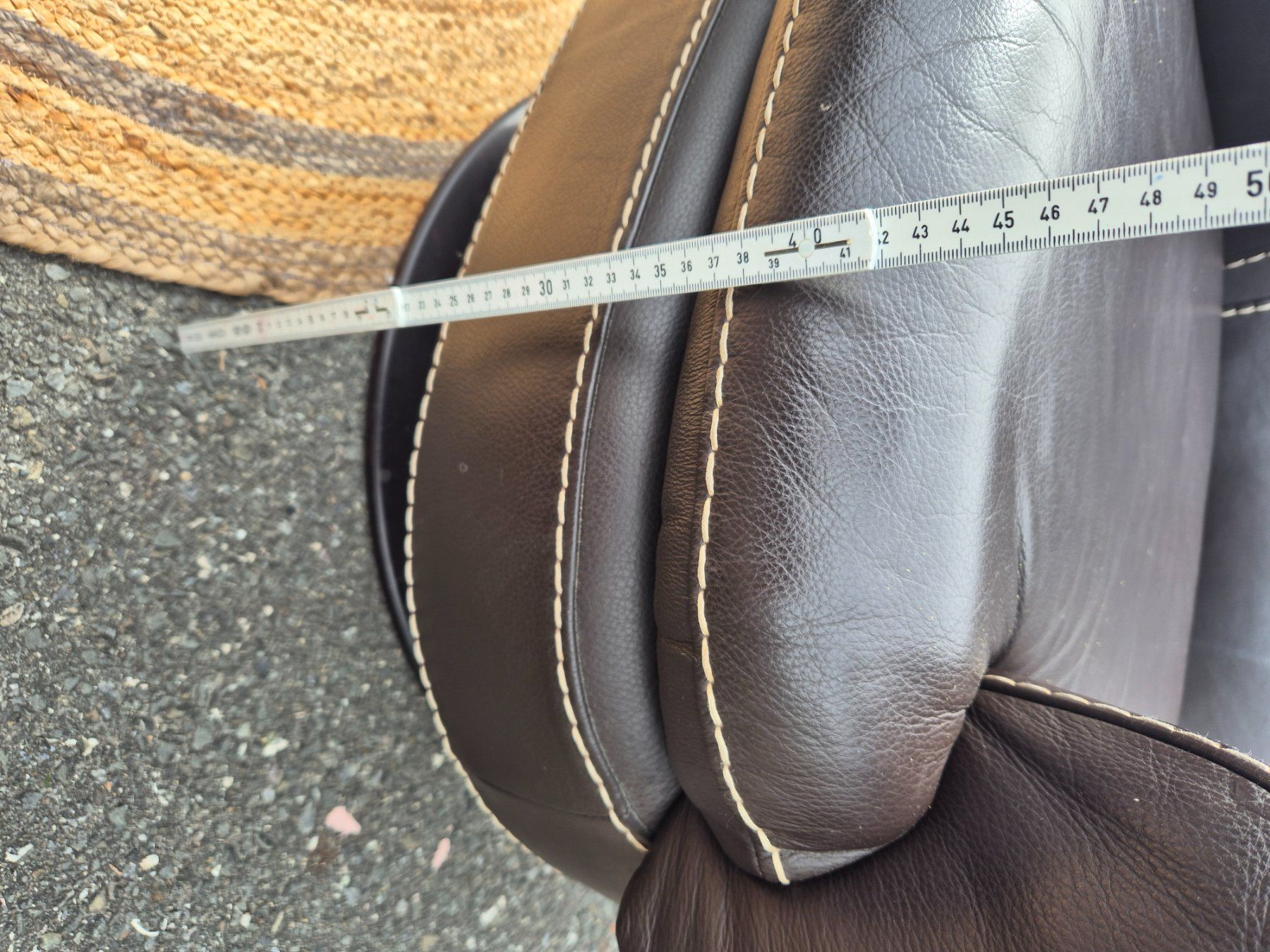 Poltrone: Fauteuil en cuir brun pivotant – Usato da Fully venduto da tameab 5