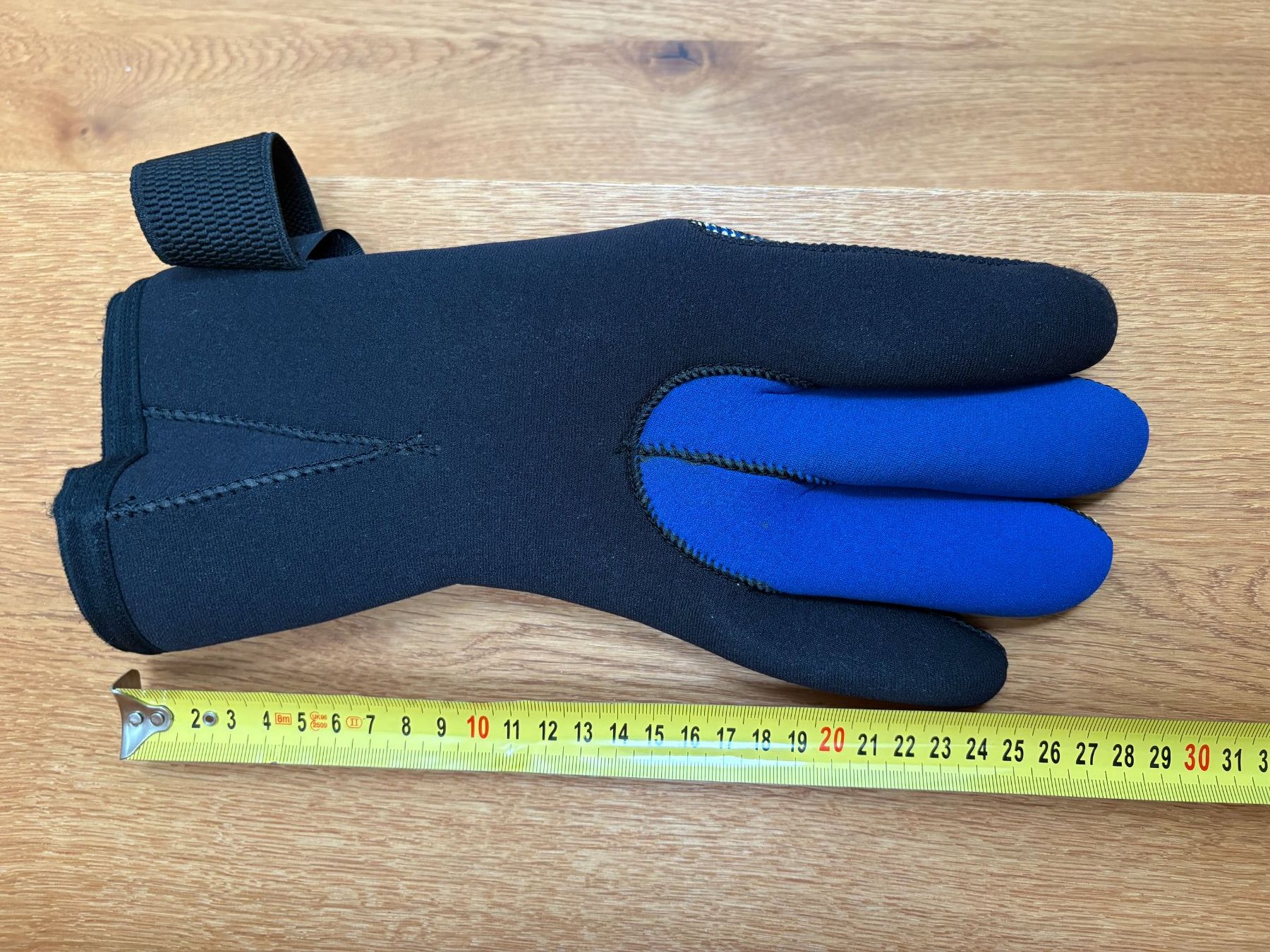 Altri accessori da uomo: Tauchhandschuhe – Usato da Fribourg venduto da Westi2 4