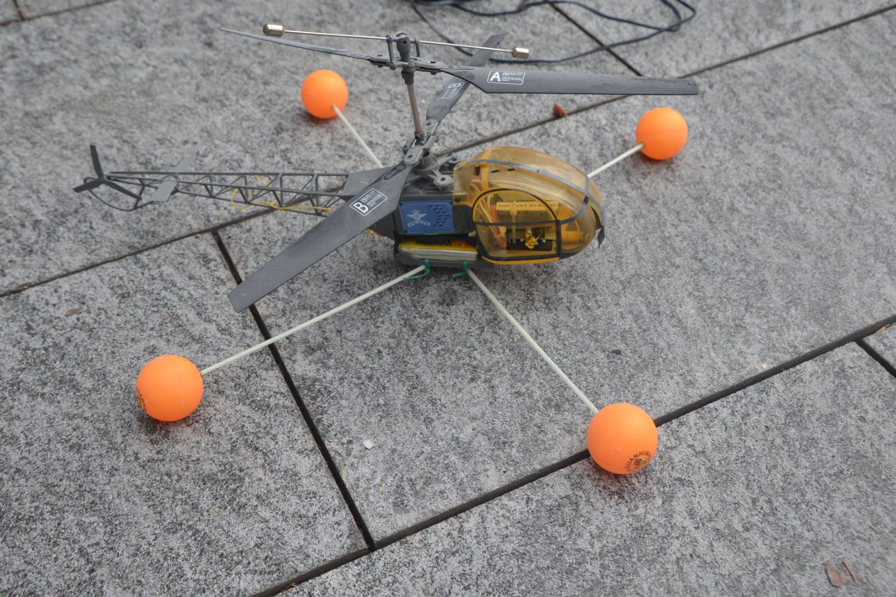 RC Modellbau: Helikopter Lama – Defekt aus Alpthal von Mhuebner