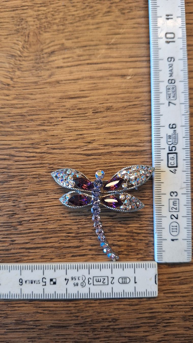 Broschen & Nadeln: Wunderschöne Libellen Brosche mit lila Strass-Steinen ✨ – Gebraucht aus Ebmatingen von Tschiipii 6