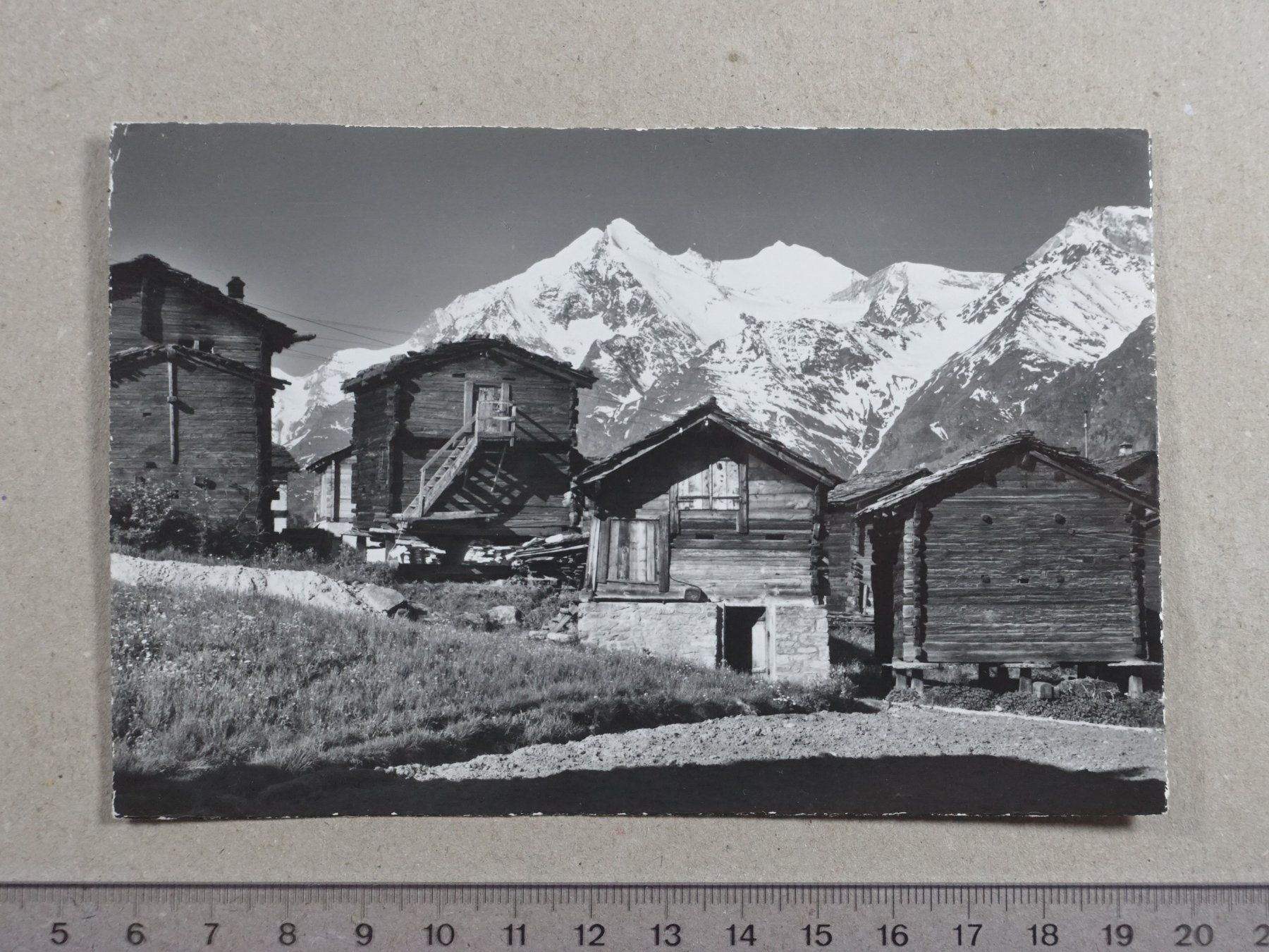 Cartoline postali: Grächen, Stadelgruppe, 1964 – Usato da Lenzburg venduto da fh1