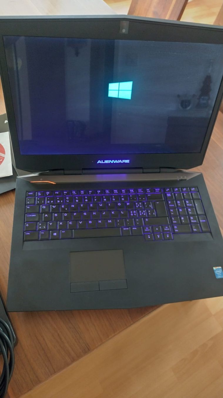 Alienware Notebooks: Alienware 17 Gaming-Laptop i7 Nvidia 3D – Gebraucht aus Werthenstein von  1