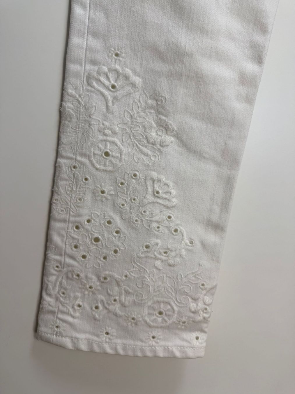 Pantaloni: Tory Burch Damenhose Gr. 27 – Usato da Frauenfeld venduto da LIL_NA 4