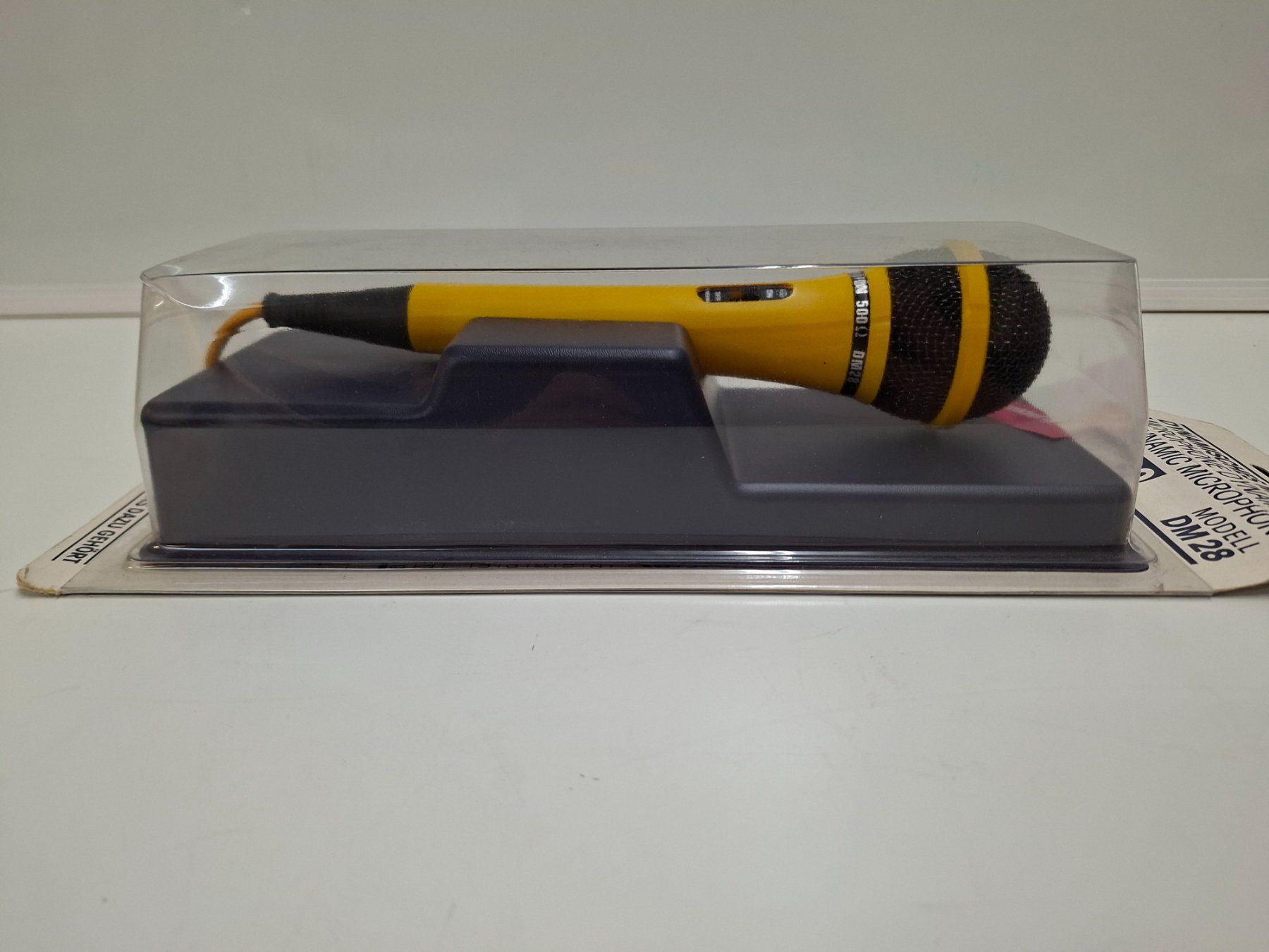 Microfoni: Dynamisches Mikrofon DM 26 von Vivanco – Nuovo e nell'imballaggio originale da Wettingen venduto da Wendemarket 2