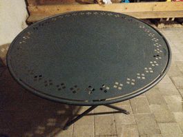 Gartentisch metall