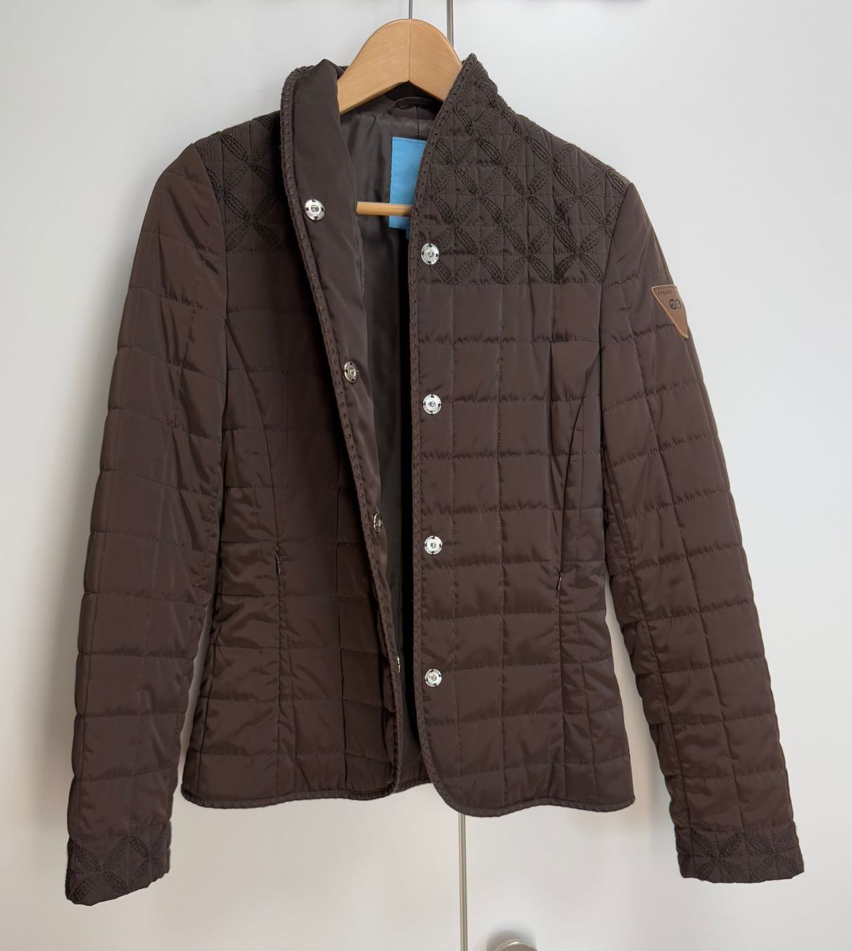 Escada Giacche: Escada Sport Damenjacke Gr. 36 – Nuovo (secondo la descrizione) da Frauenfeld venduto da LIL_NA 2