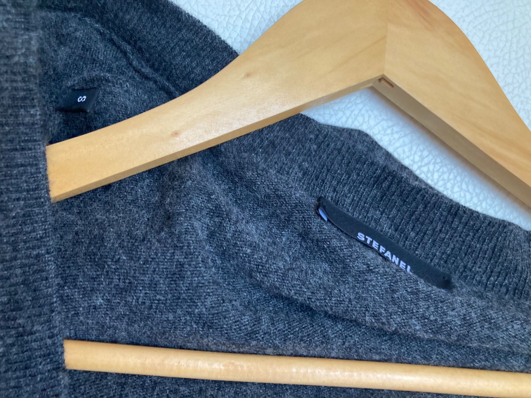 Stefanel Pullover & Sweatshirts: Stefanel Pullover mit Wolle Gr.S – Gebraucht aus Unterägeri von Jutka_04 5