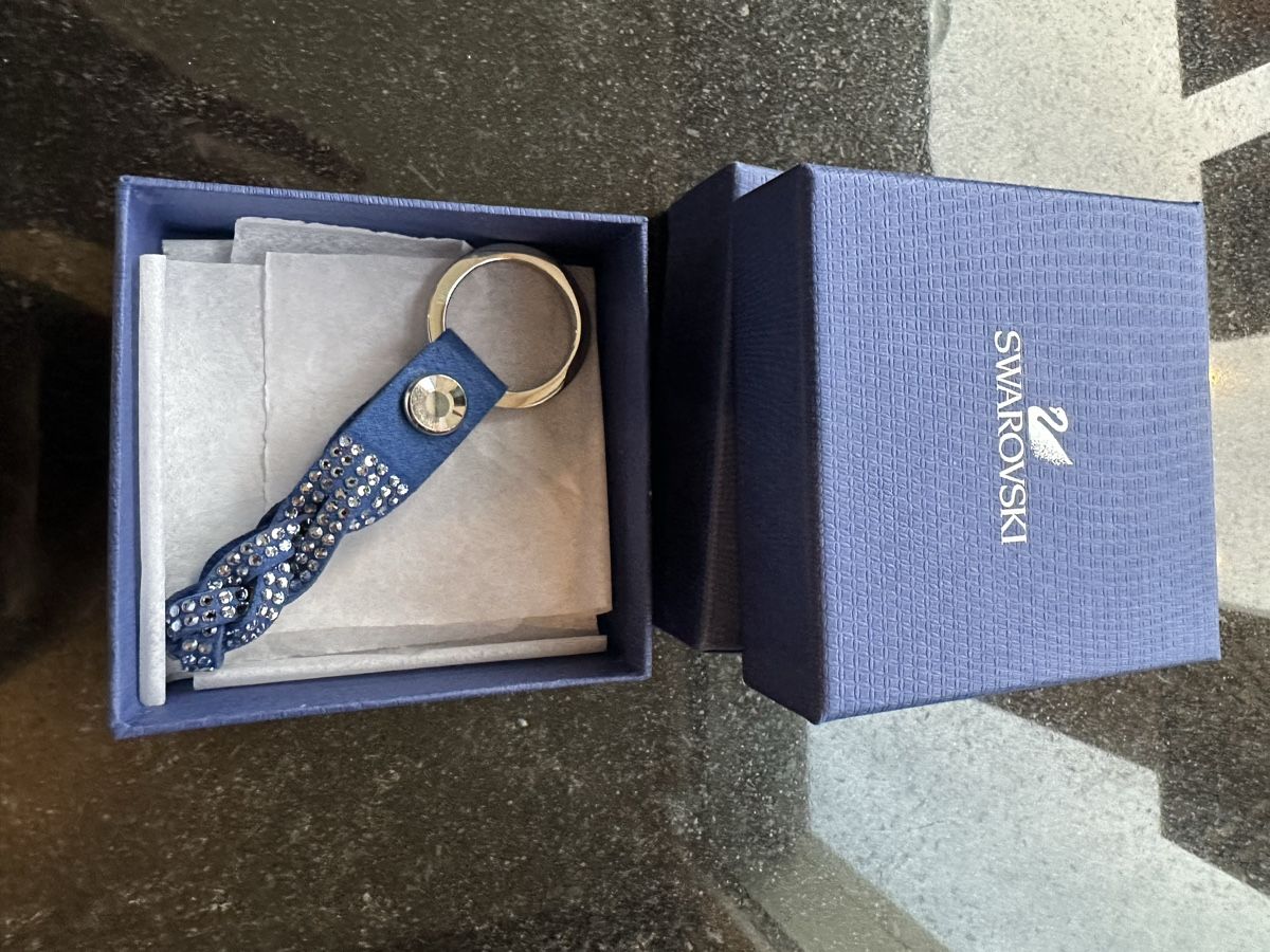 Swarovski Portachiavi: Swarovski Schlüsselanhänger Blau – Nuovo e nell'imballaggio originale da Niederlenz venduto da Shininglove 1