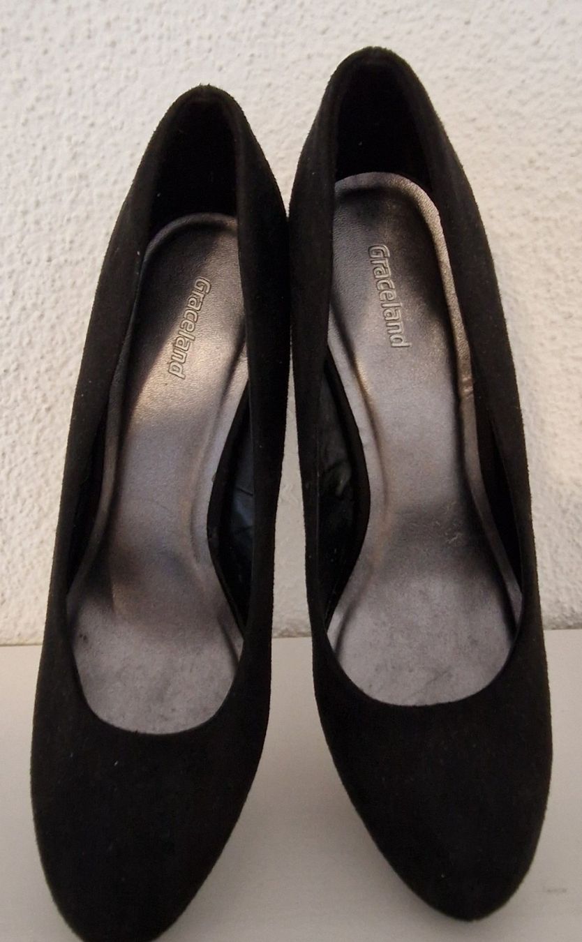 Graceland Scarpe da donna: schwarze Pumps, Gr. 38, Graceland – Usato da Menziken venduto da chs_xd76 3