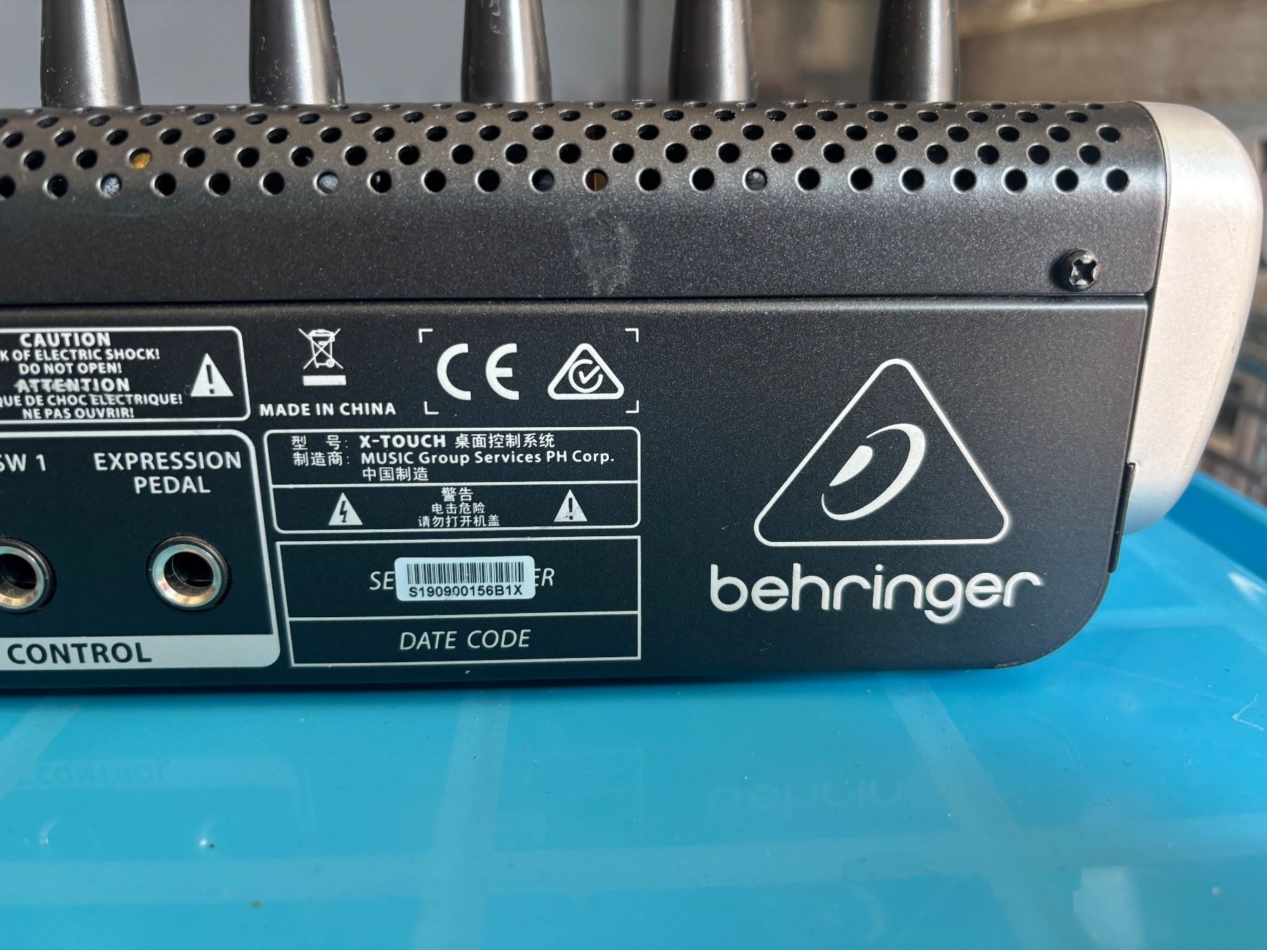 Behringer Mischpulte: Behringer X Touch – Neu (gemäss Beschreibung) aus Chêne-Bougeries von Bambideluxe 5