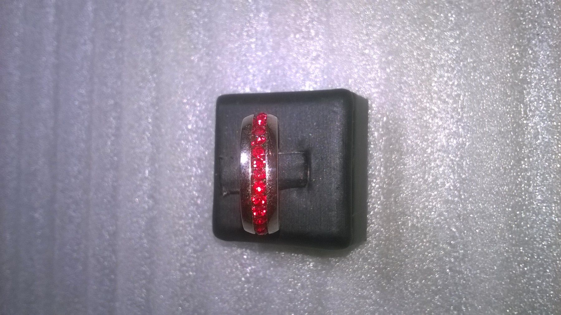 Ringe: RING EDELSTHAL,,MIT ROT KRISTALL,,GLANZIG – Neu (gemäss Beschreibung) aus Basel von bijoutrie_4 2