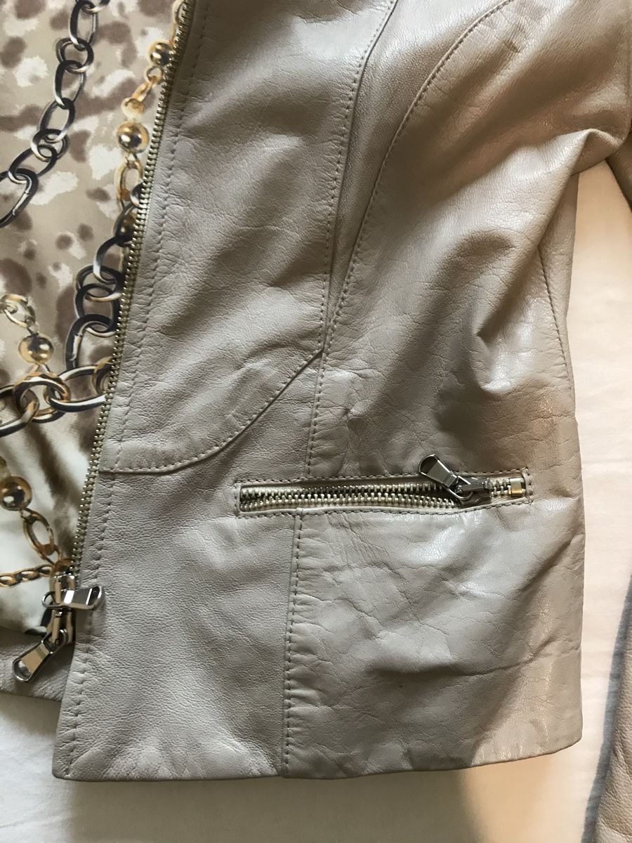 Giacche: Italian leather jacket in stone IT42 – Usato da Embrach venduto da lau_2gtp 9