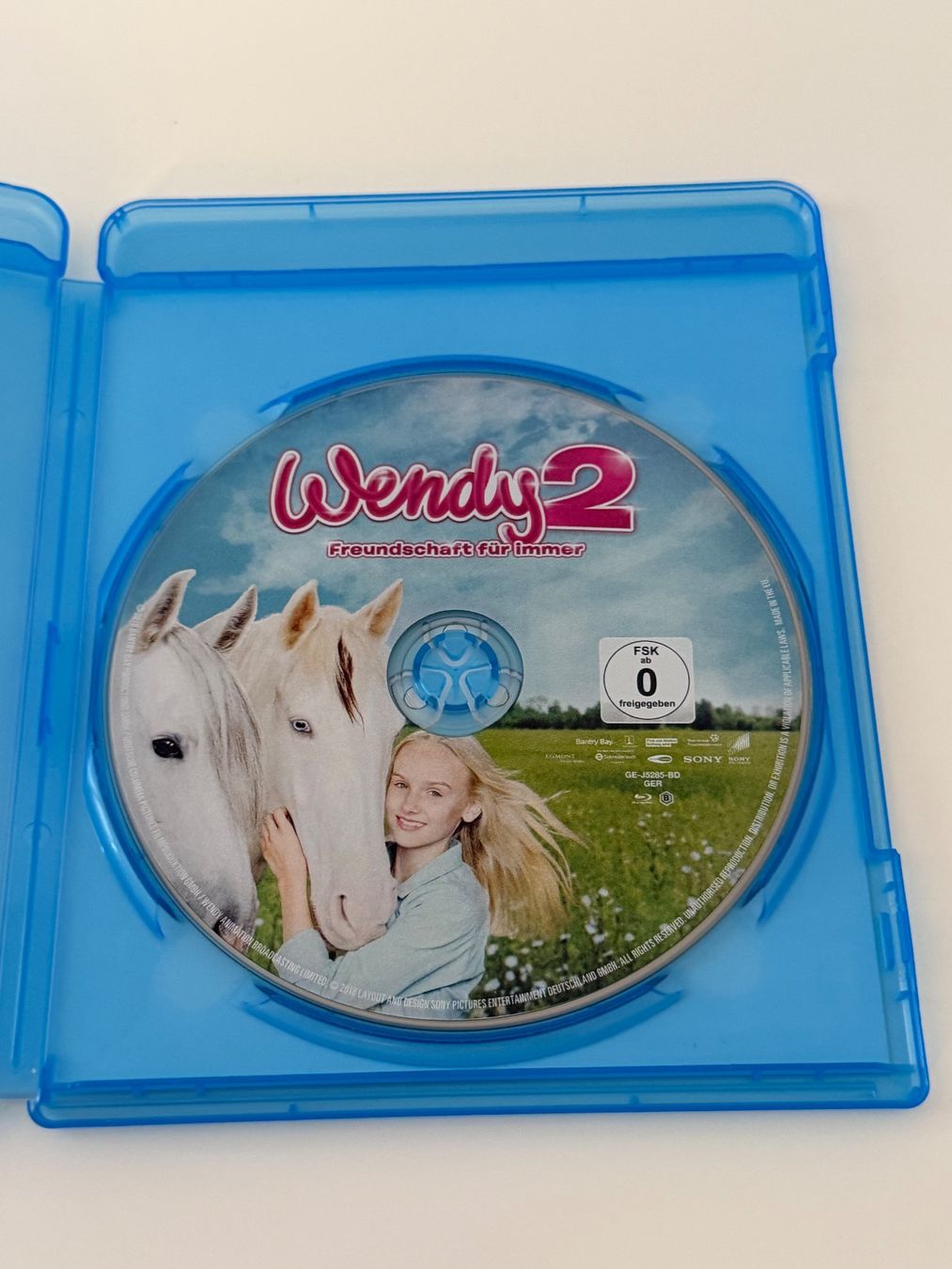 Alle DVDs: Wendy 2 Freundschaft für immer Blu-ray – Gebraucht aus Altstätten SG von sheamus 2