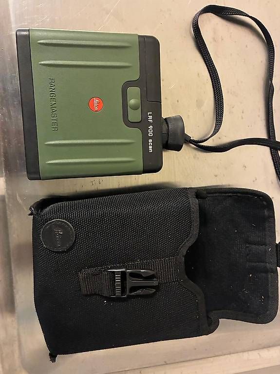 Messen: Leica Distanzmesser – Gebraucht aus Hägglingen von MR.BG