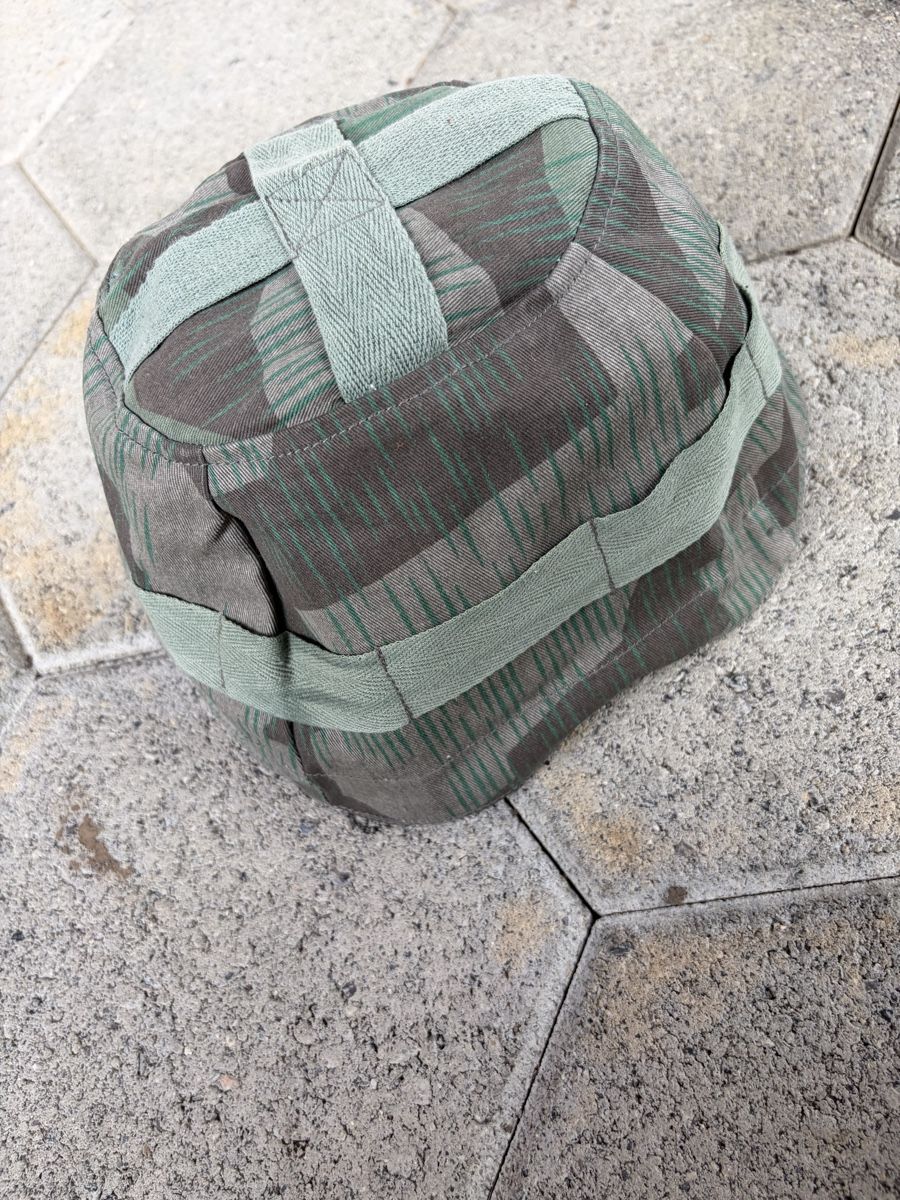 Uniformi: Repro WW2 Fallschirmjäger Tarnüberzug – Usato da Balsthal venduto da Sven.sch