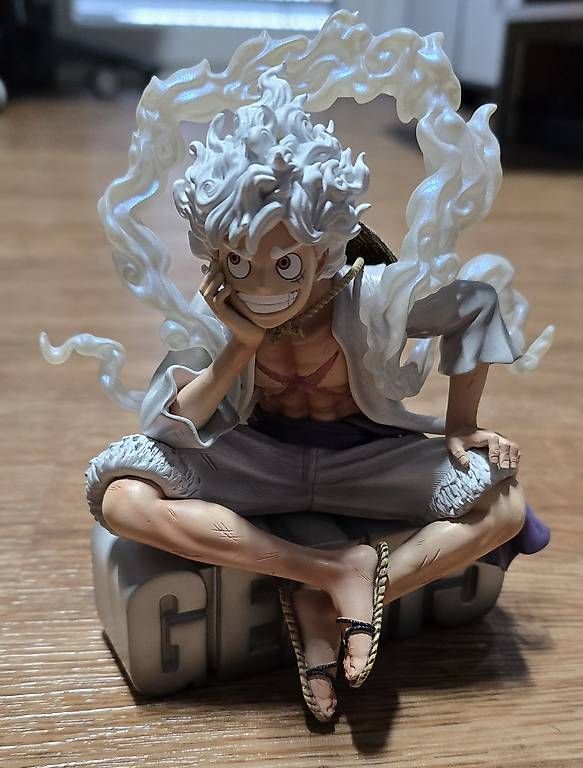 Statuette: Brain Hole Studio / One Piece / Monkey D. Luffy Nika – Usato da Muttenz venduto da SpionRex