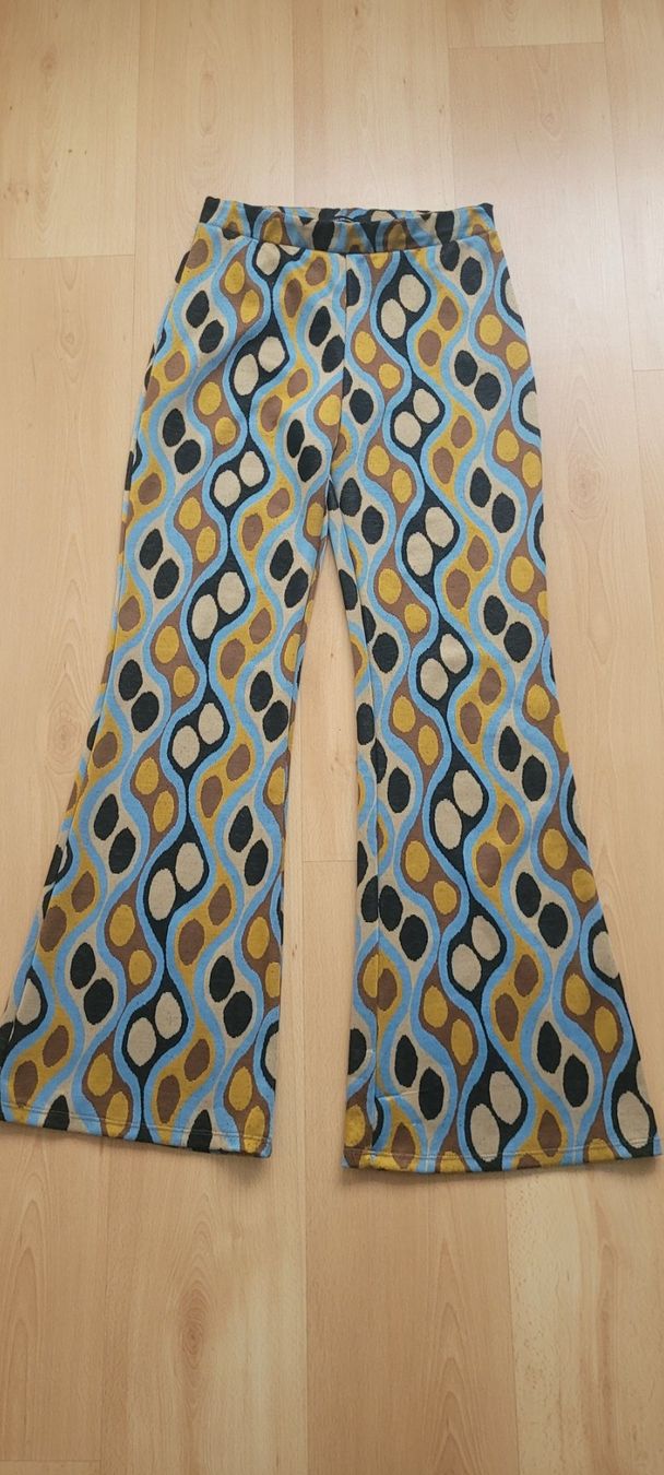 Pantaloni: Schöne Hosen Gr.M – Usato da Schöfflisdorf venduto da CrRG21
