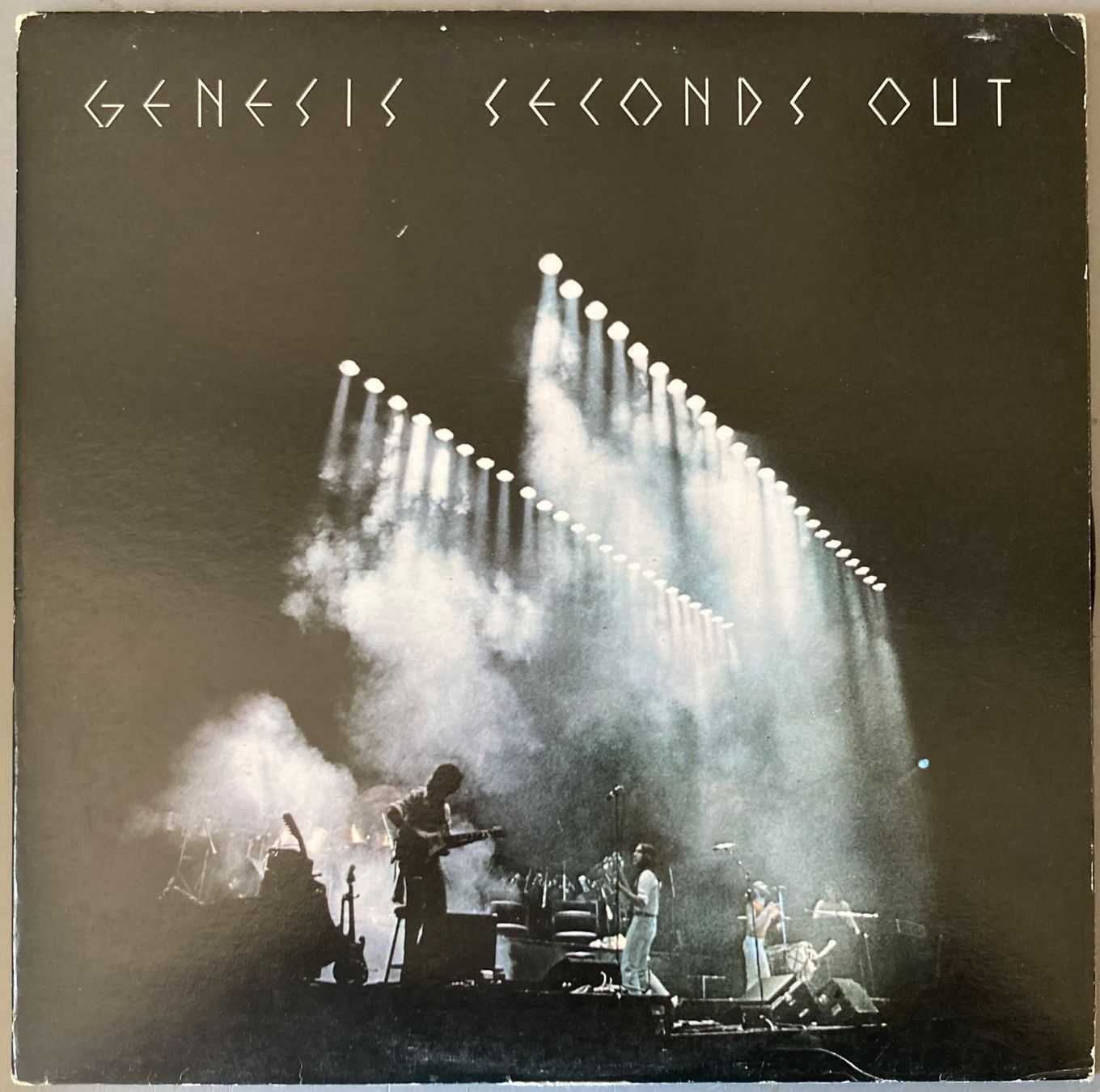 Dischi in vinile: GENESIS - SECONDS OUT – Usato da Poliez-Pittet venduto da Newtown-Records
