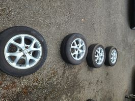 Roue pour Toyota Yaris de 2004