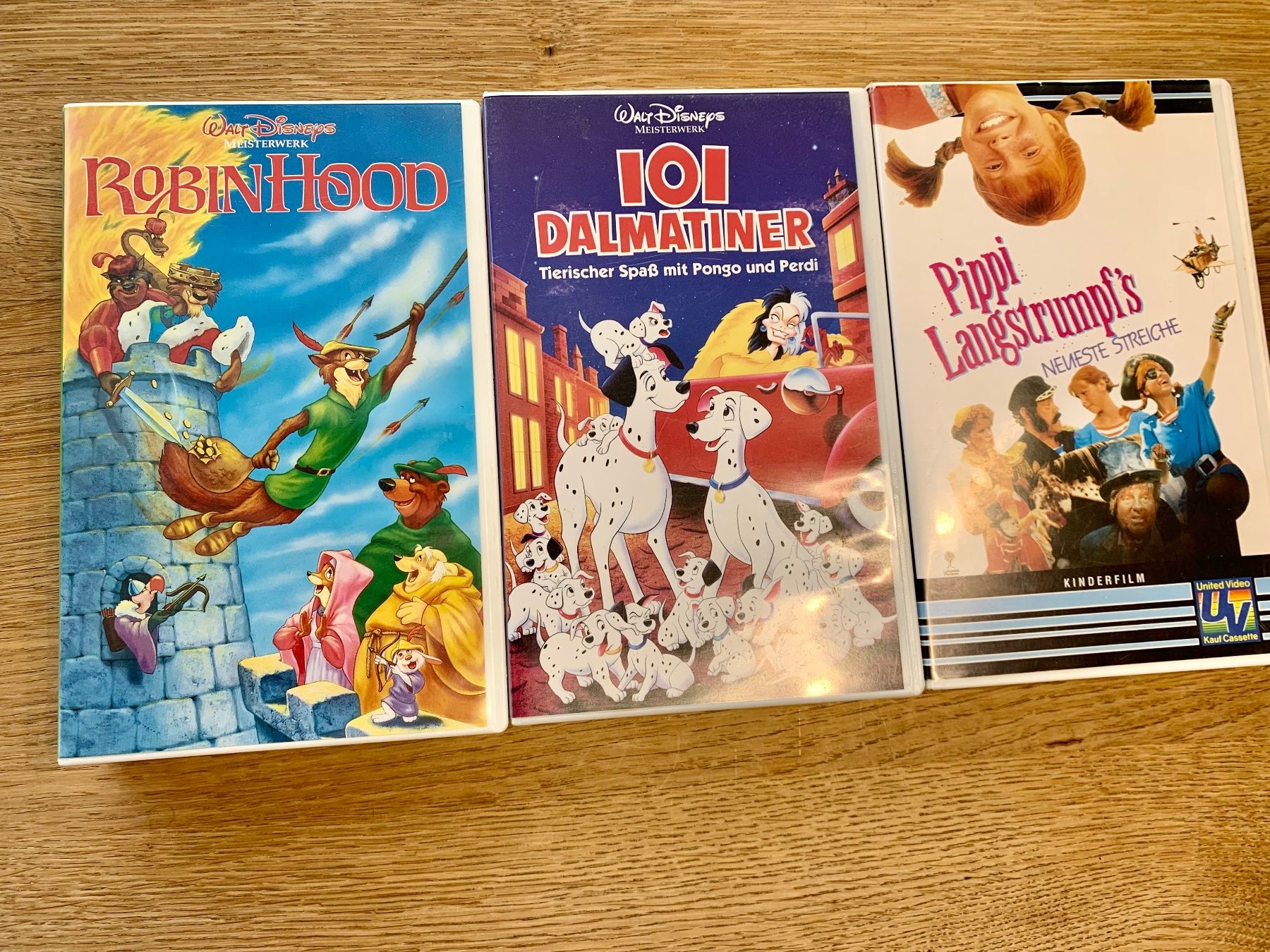 3 VHS Kassetten: Pippi Langstrumpf/Robin Hood/101 Dalmatiner (Gebraucht