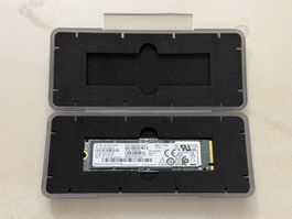 512GB NVMe M.2 2280 SSD (SAMSUNG MZVLB512HBJQ-000H1)