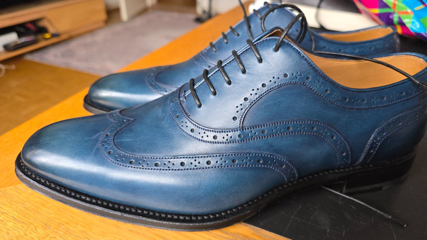 Dr. Martens Scarpe da uomo: Bally Neue  schuhe | EU 9 1/2 – Nuovo (secondo la descrizione) da Wallisellen venduto da theblacksheep 2
